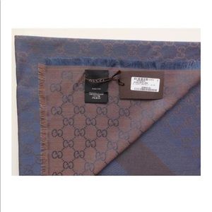 GUCCI GG WOOL AND SILK SCARF
